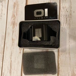 The one watch new in box